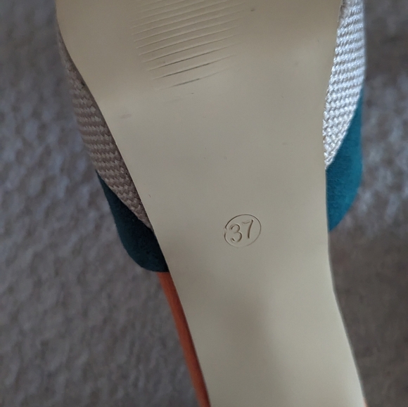 Platform heeled sandals - Picture 6 of 8